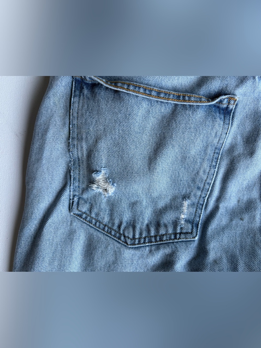 Agolde 90’s Crop Jeans - Picture 8 of 15